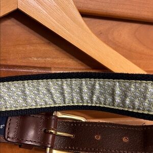 Vineyard Vines Brown Leather Belt with Gold Buckle